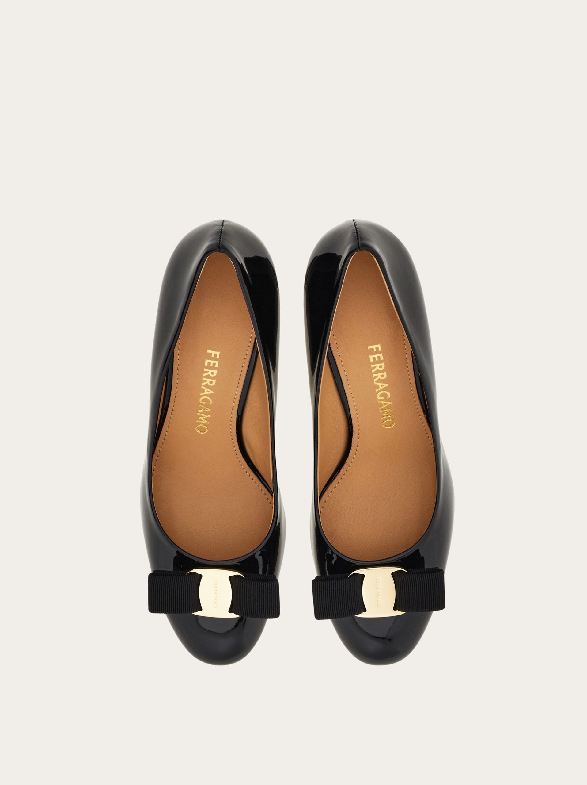 Ferragamo Vara bow pump shoe - Image 3